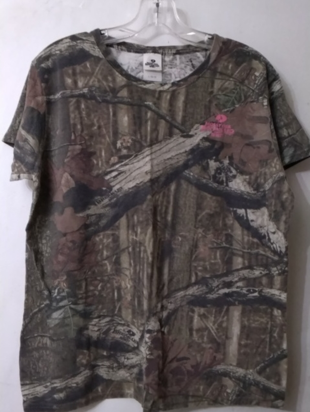 Realtree Mossy Oak Women's  Camouflage Tee with Pink Logo Sz Large